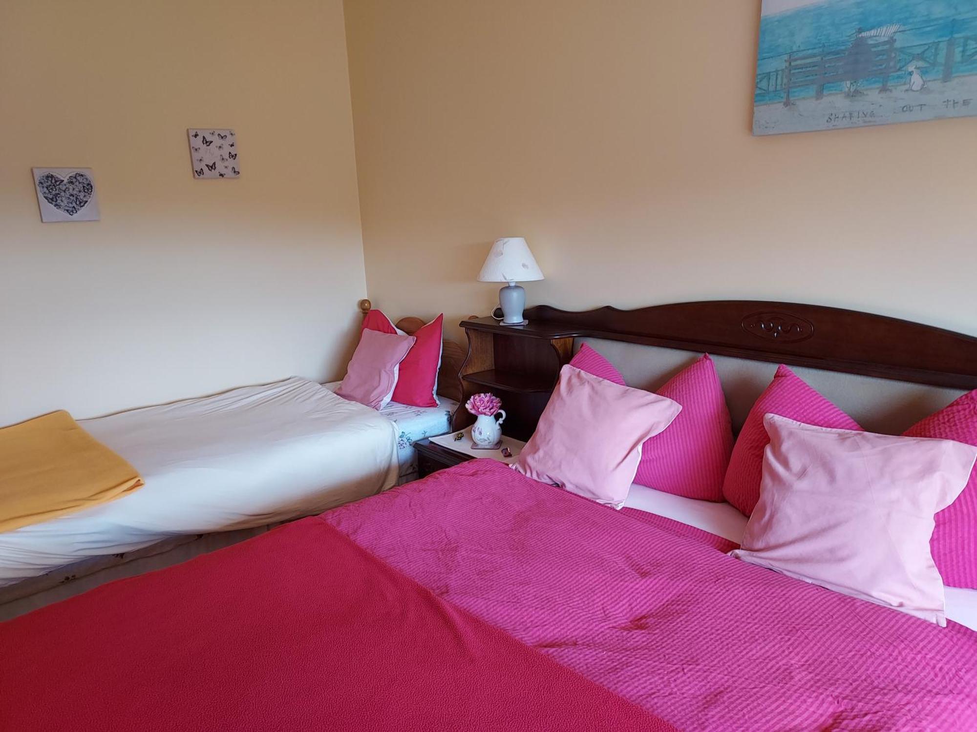 Tullaleagan Guesthouse 우그테라드 외부 사진