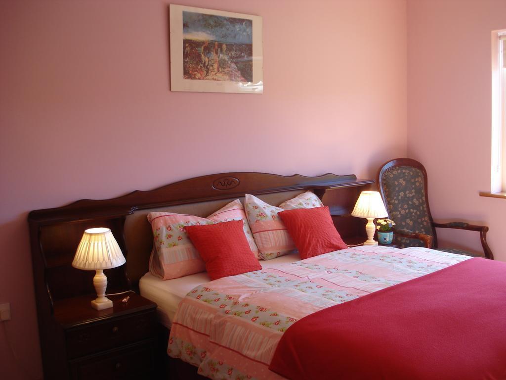 Tullaleagan Guesthouse 우그테라드 객실 사진