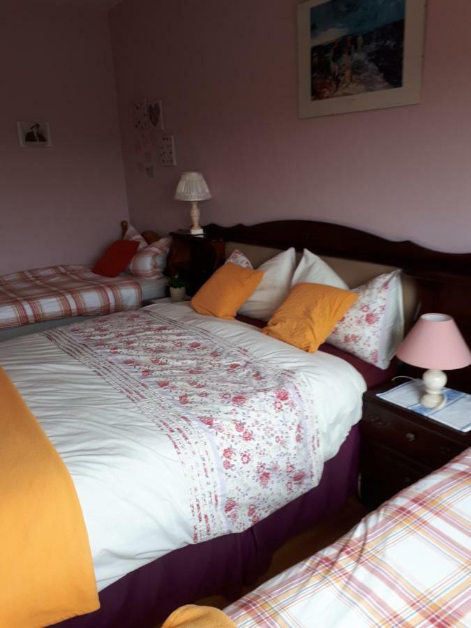 Tullaleagan Guesthouse 우그테라드 외부 사진